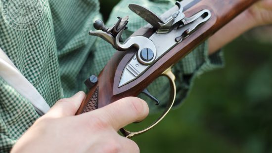 Az elöltöltő fegyveres lövészet alapjai 15.: Az elöltöltő fegyver töltése