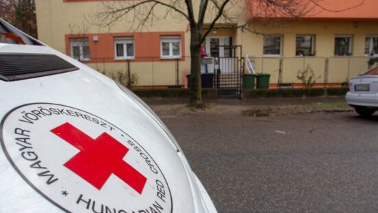 Adománygyűjtés az ukrajnai háború károsultjainak, menekültjeinek – a Magyar Vöröskereszt felhívása
