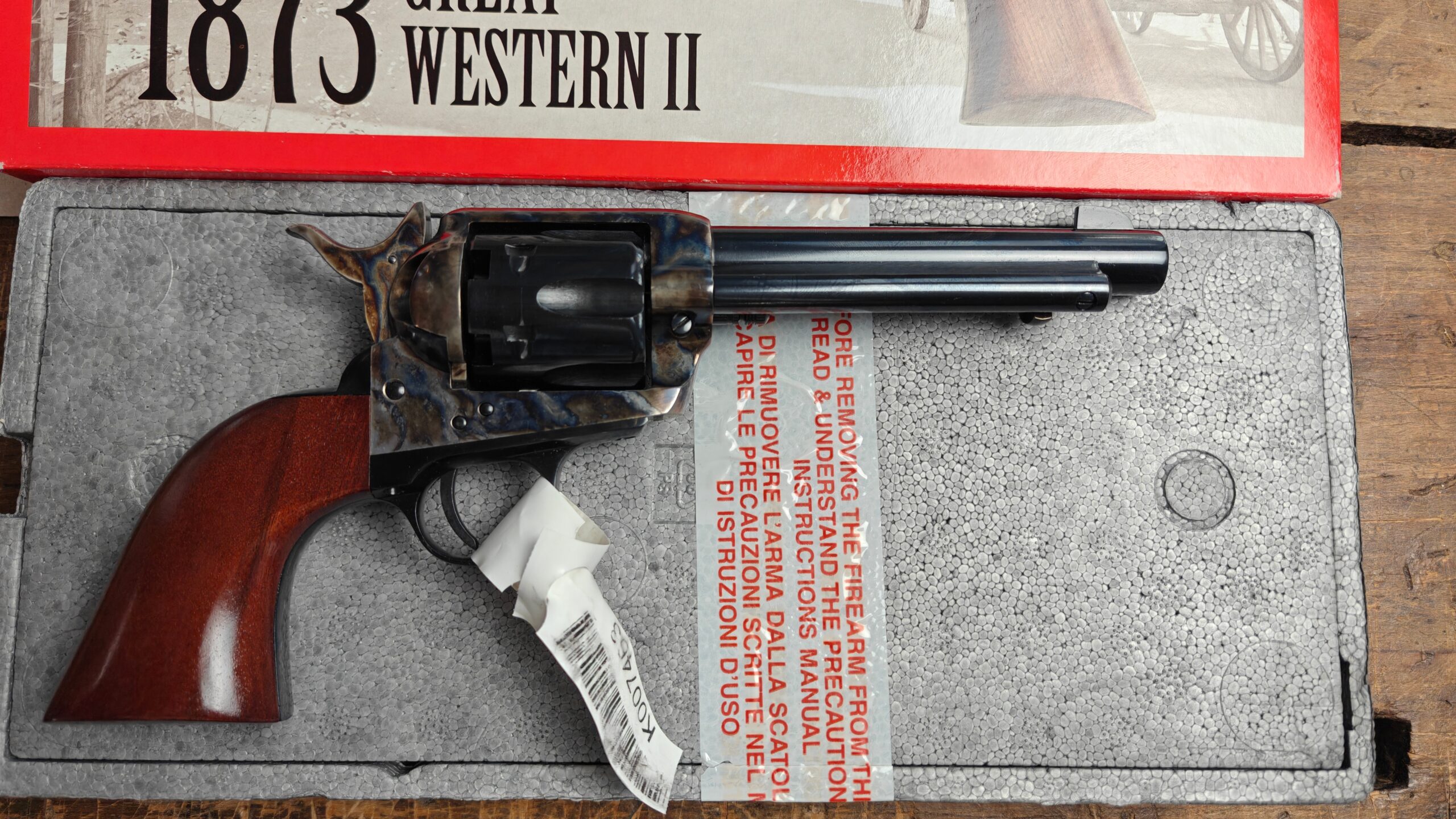 Használt, újszerű Pietta1873 Colt Cattleman elöltöltő revolver – réz markolatkeret, 5,5″ csőhossz